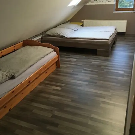 Am Kirchsteig Apartment *
